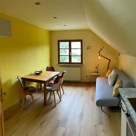 Neu Renoviertes 2Zi Appartment Im Dg Feldkirch Esterno foto