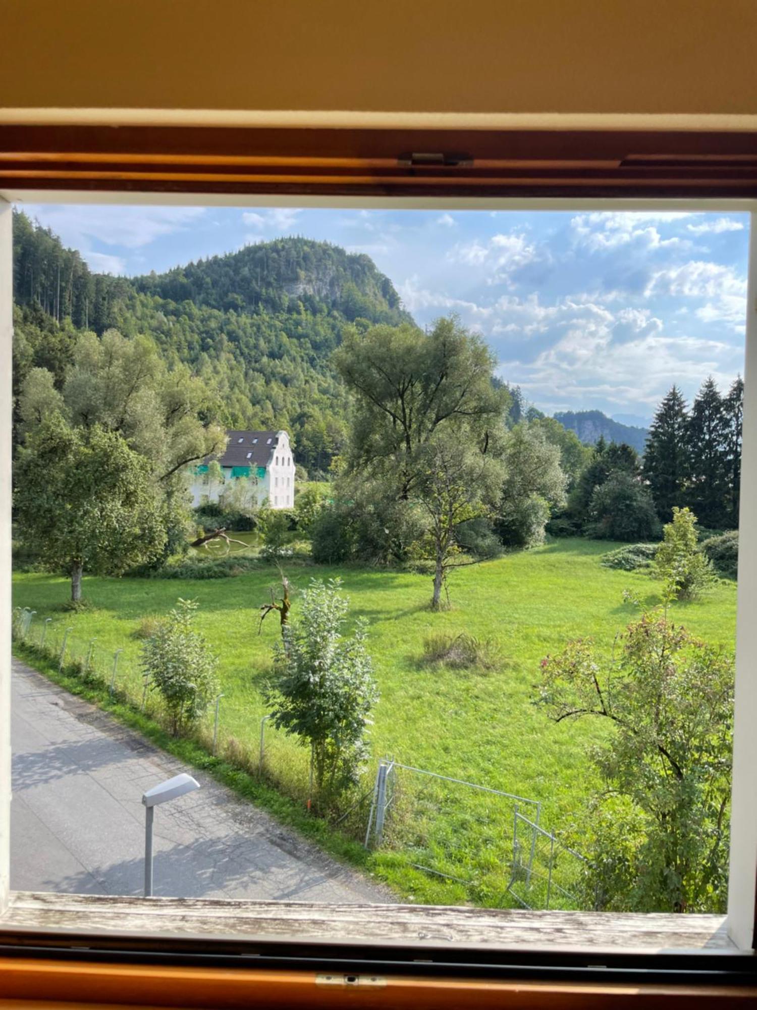 Neu Renoviertes 2Zi Appartment Im Dg Feldkirch Esterno foto