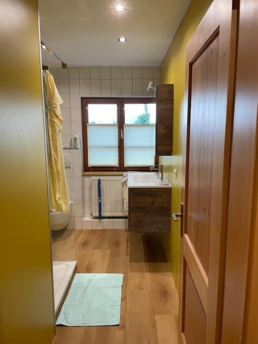 Neu Renoviertes 2Zi Appartment Im Dg Feldkirch Esterno foto